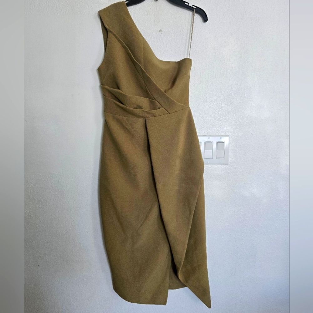 Keepsake One Shoulder Asymmetrical Dress In Green Size Small